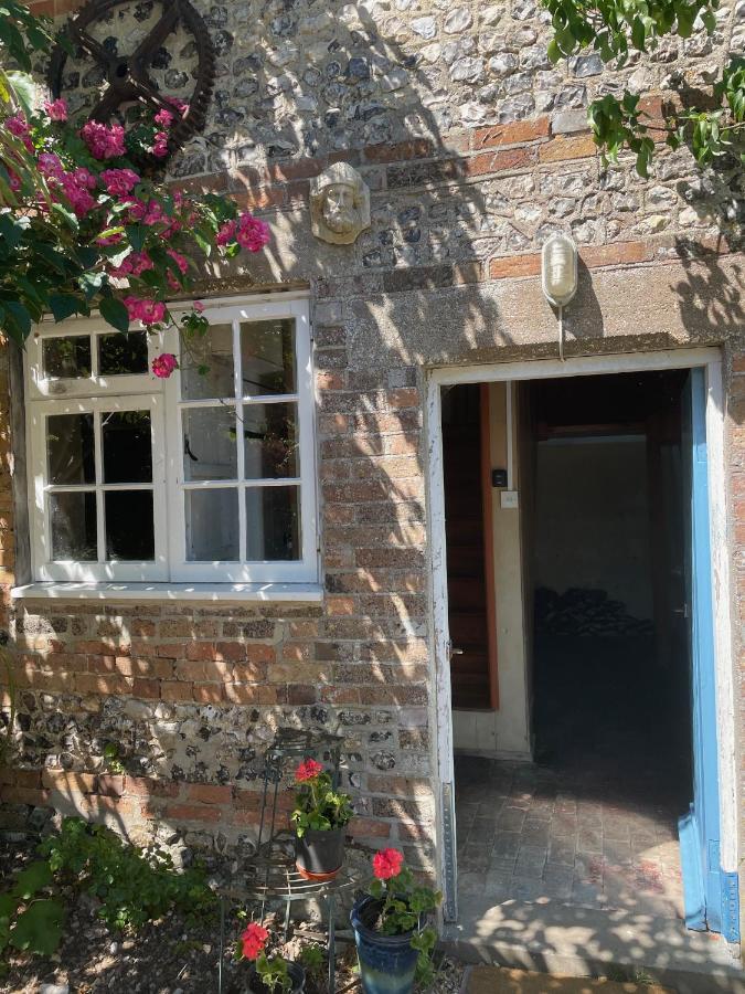 Trinity Lodge Annexe Dorchester Bagian luar foto